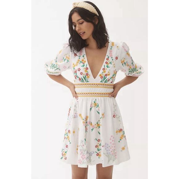 Anthropologie Dresses & Skirts - Anthropologie Deep V Floral Bohemian Boho Mini Dress Ivory Sz S